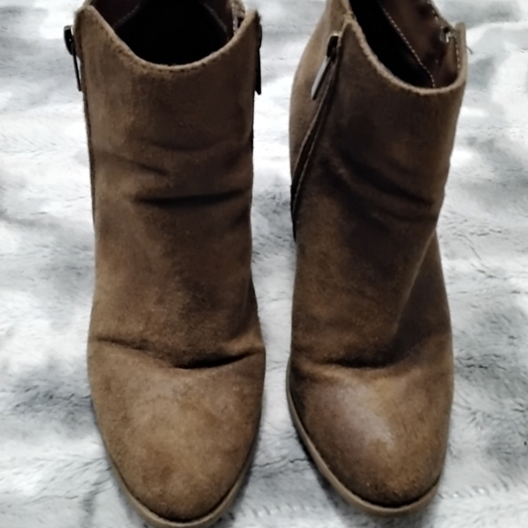 Maurices Brown Booties With Embellishments  Size 8.5 - Picture 3 of 8